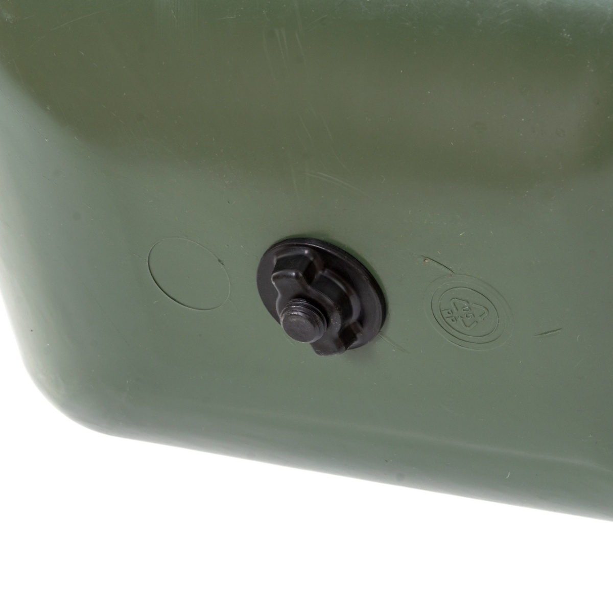 5268-hranitor-plastic-pentru-vitei-9-litri